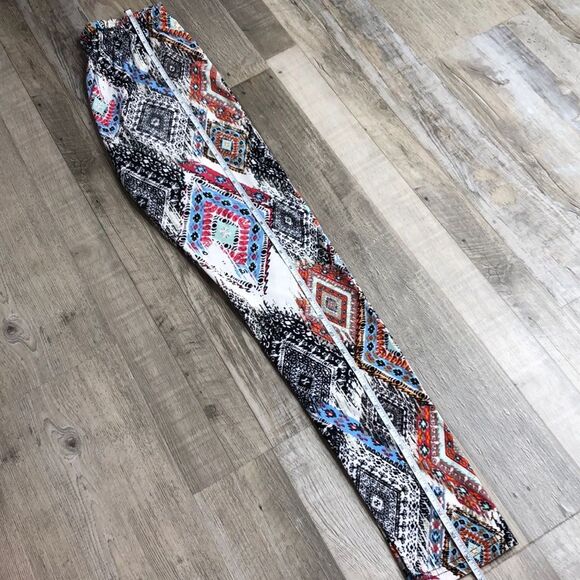 Hot Kiss NWOT Multi Printed Soft Leggings OS - Picture 11 of 15